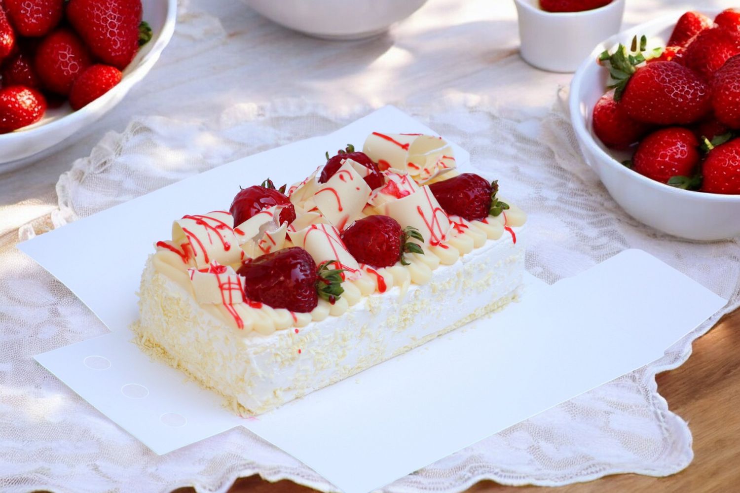 Ninho Milk & Strawberries - Image 2